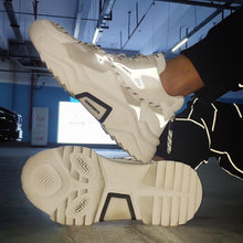 Load image into Gallery viewer, 'OXO HYPE' Wave Runner Sneakers
