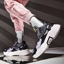 Load image into Gallery viewer, 'OXO HYPE' Wave Runner Sneakers
